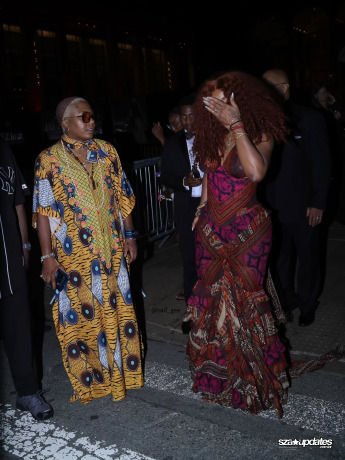 Na premiere do filme da HBO sobre Jay-Z, realizada no Lincoln Center, em NY.