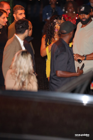 14.11 - SZA participa da festa GQ Men of the Year 2025, realizada no Chateau Marmont, em Los Angeles.