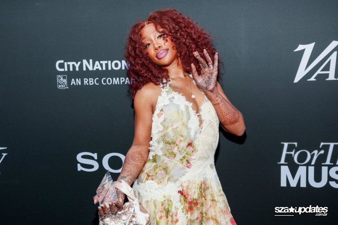 02.12 – SZA no Variety Hitmakers, Presented By Sony Audio, em Los Angeles.