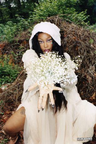 Interview Magazine - Verão 2025