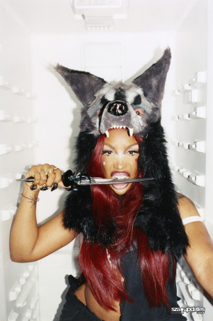 Interview Magazine - Verão 2025