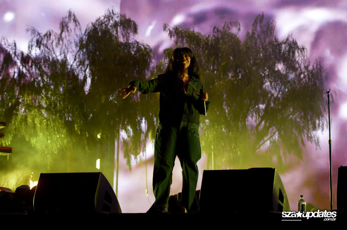 13.04 - Apresentação de SZA durante o Coachella Valley Music and Arts Festival, em Indio, CA..