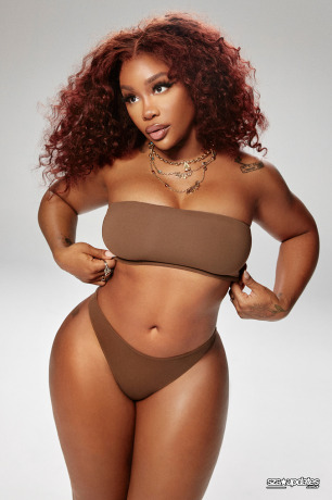 Strips Down in "Skims Underwear" Campaign - March 2023
