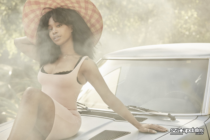 02.02 - Outtakes de SZA para a Ladygunn