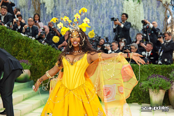 04.05 - The Met Gala “Costume Art”, realizado no Metropolitan Museum of Art em NY.