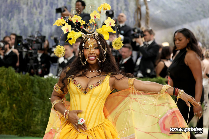 04.05 - The Met Gala “Costume Art”, realizado no Metropolitan Museum of Art em NY.