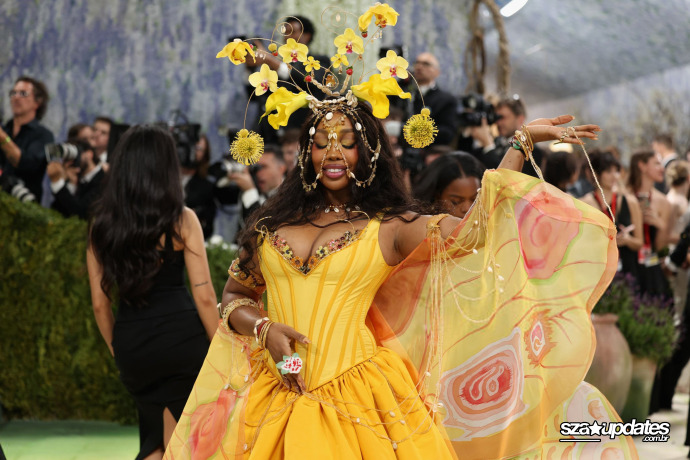 04.05 - The Met Gala “Costume Art”, realizado no Metropolitan Museum of Art em NY.