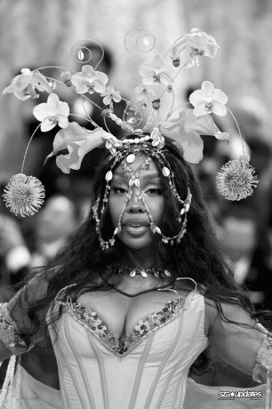 04.05 - The Met Gala “Costume Art”, realizado no Metropolitan Museum of Art em NY.
