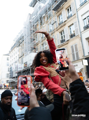 22.01 - Encontro de fãs no Vans Le Marais Store em Paris.