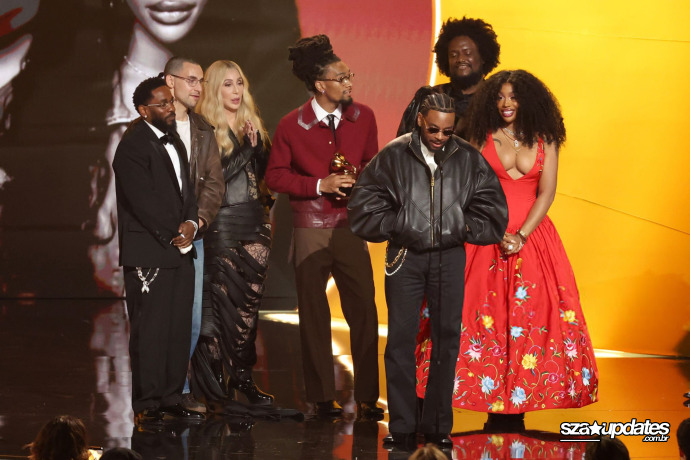 01.02 - 68ª edição do GRAMMY Awards, realizada na Crypto.com Arena.
