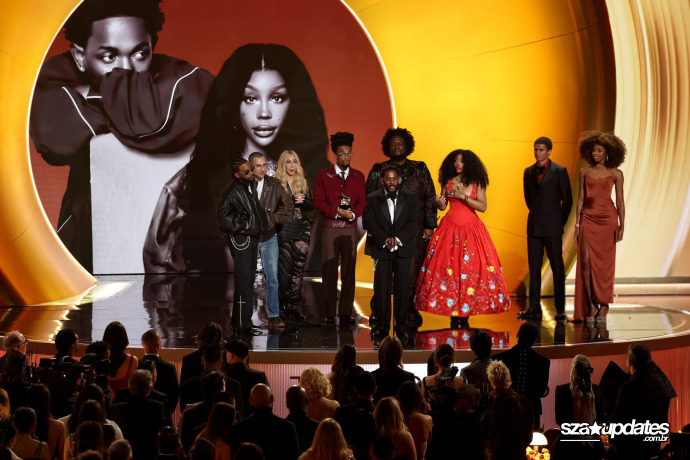01.02 - 68ª edição do GRAMMY Awards, realizada na Crypto.com Arena.